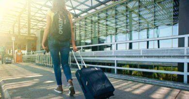 「乗り継ぎ」の英語