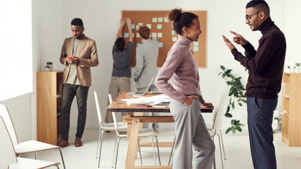 「ふーん」「へぇ」の英語