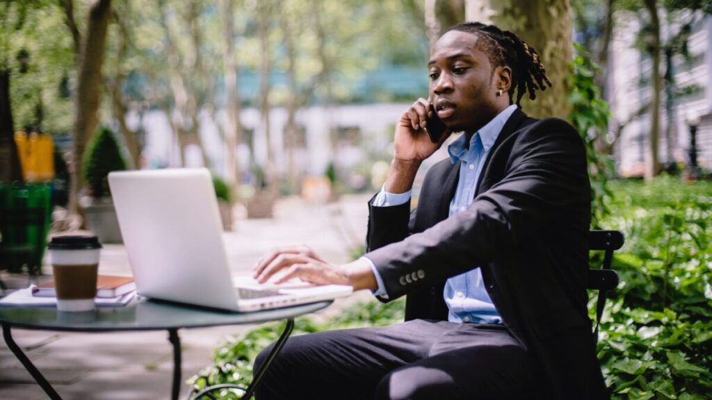 Account Executive（アカウント・エグゼクティブ）の意味