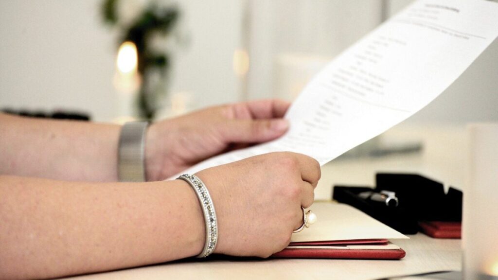 Grantの意味、使い方