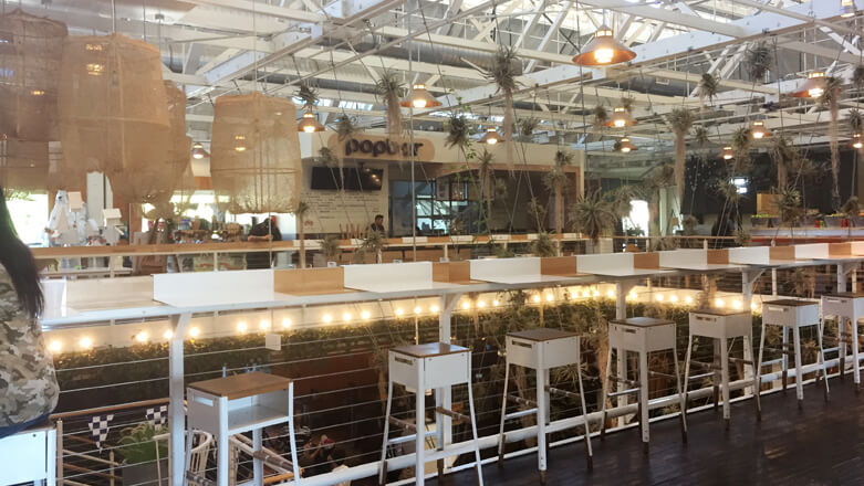 フードホールのAnaheim Packing District